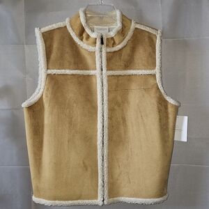 NWT Liz Claiborne Sherpa Lined Faux Suede Vest - Size L